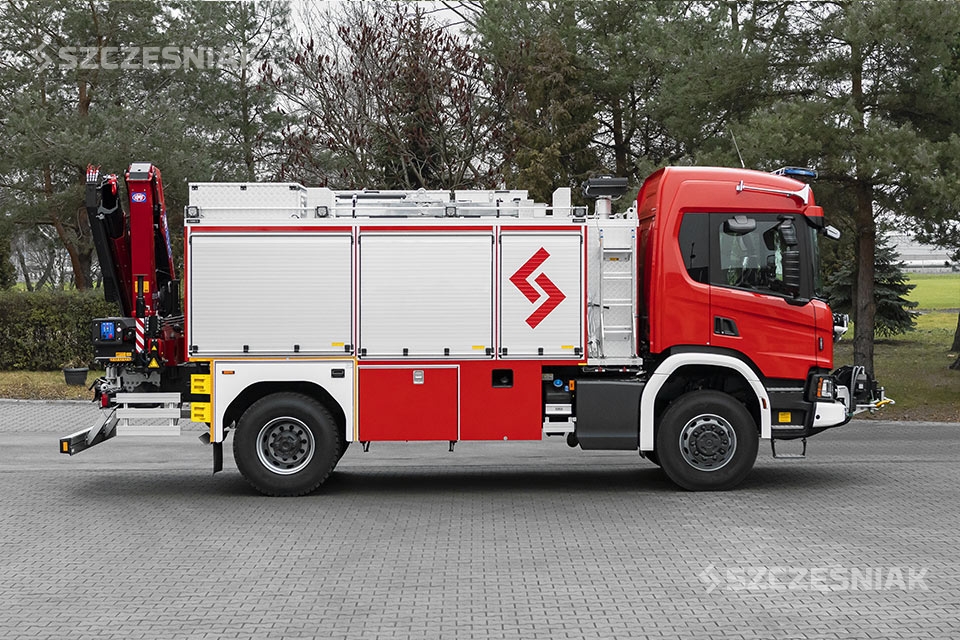 Średni samochód ratownictwa technicznego Scania P 4×4